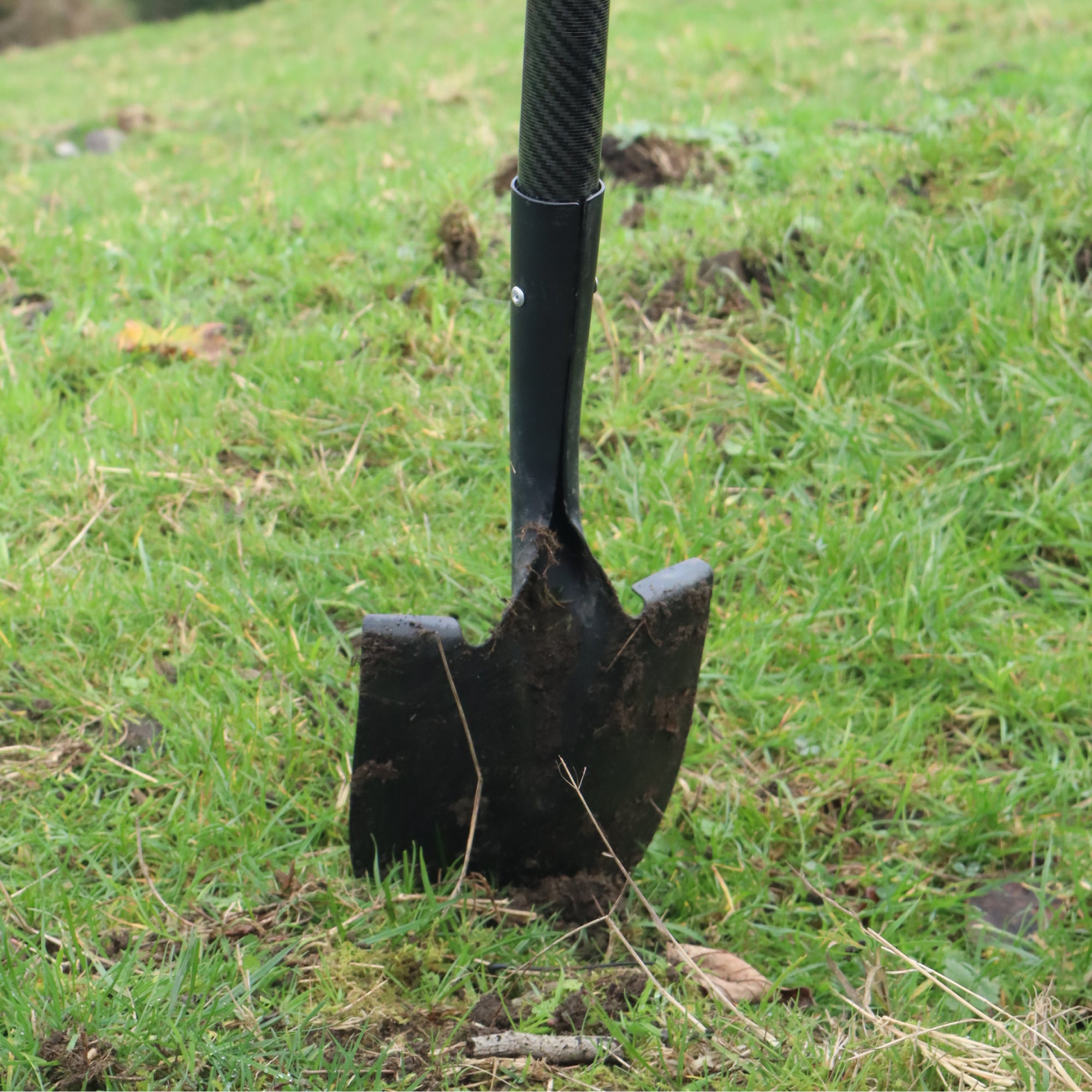 Detecting Innovations Carbon Fibre Small Mini Spade / Shovel